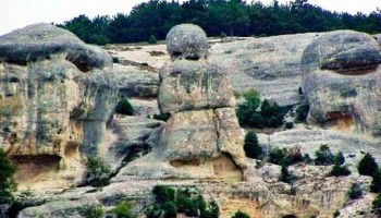 Камені: мати і дочка - легенда Криму
